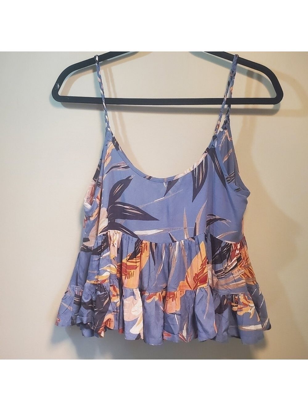 PATRONS OF PEACE Floral Print Braided Spaghetti Strap Cropped Ruffled Bl… - Picture 3 of 8